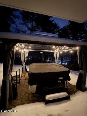 $875,000 | 21 Veranda Lane, Queensbury, NY 12804