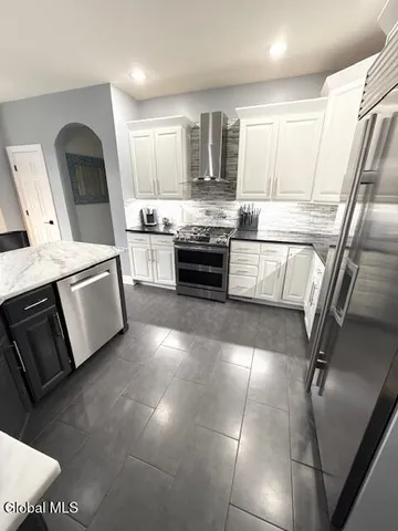 $875,000 | 21 Veranda Lane, Queensbury, NY 12804