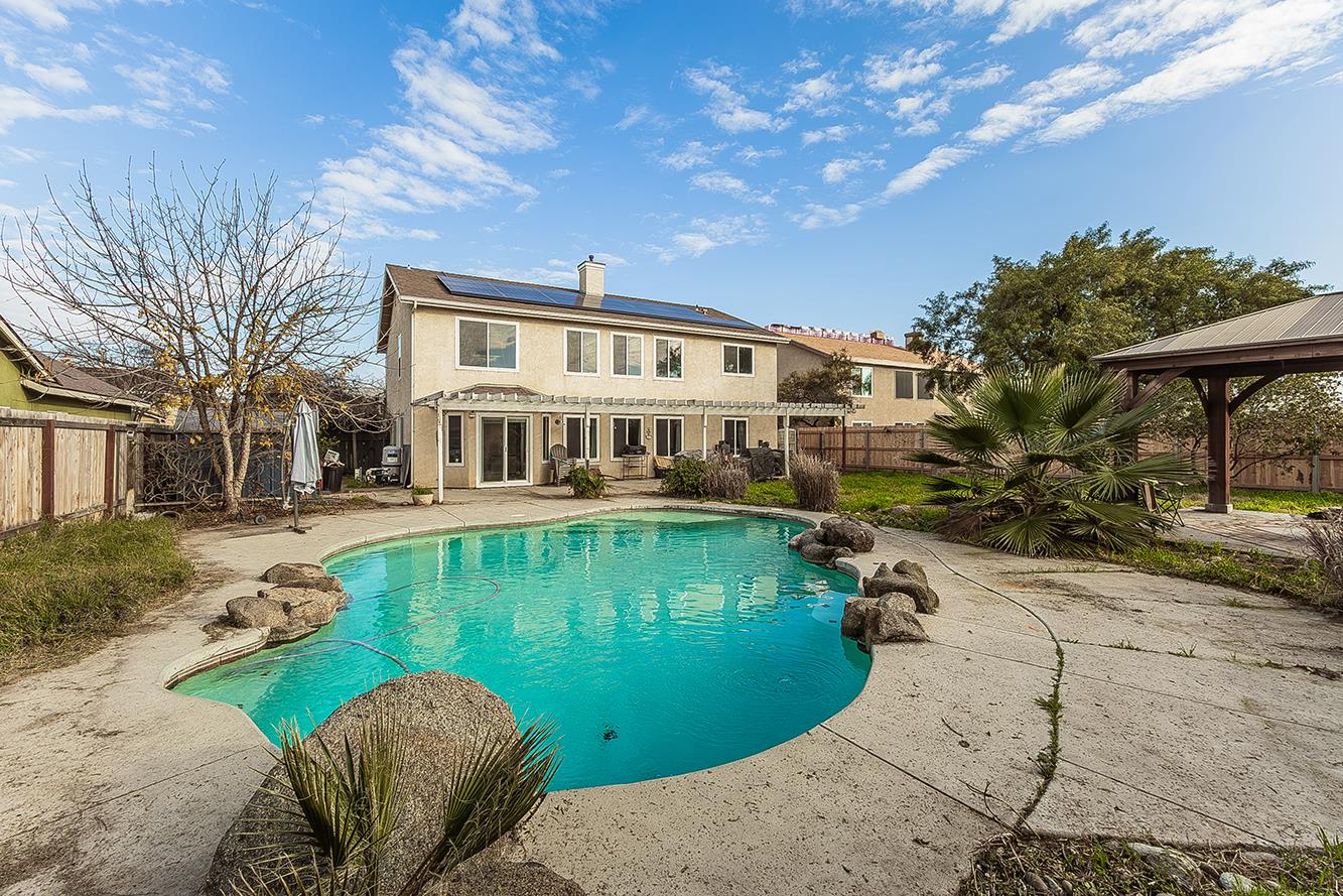 671 Cambria Lane Lemoore, CA 93245 - Photo 12 of 45