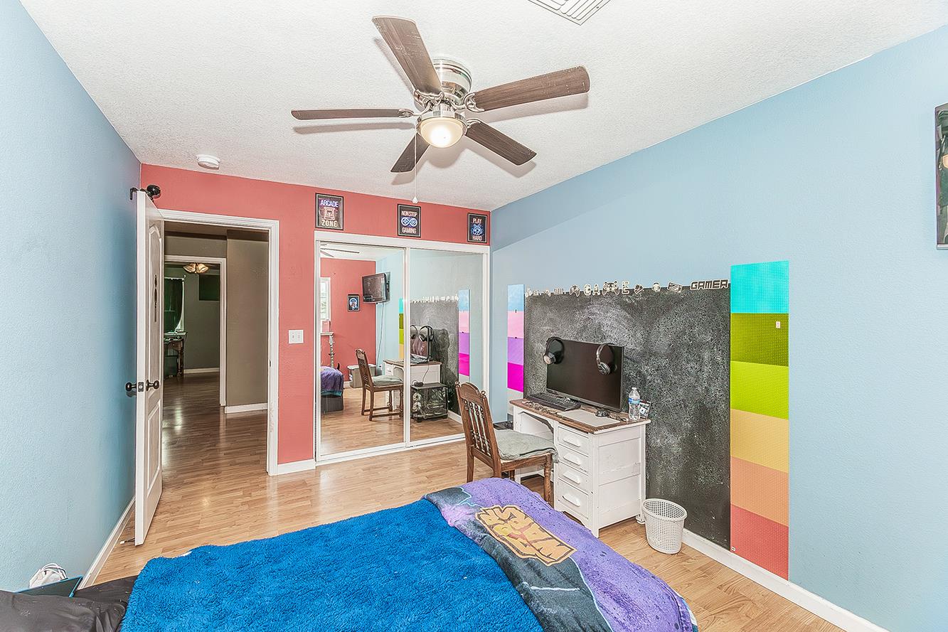 671 Cambria Lane Lemoore, CA 93245 - Photo 29 of 45