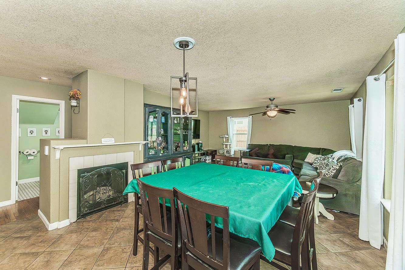 671 Cambria Lane Lemoore, CA 93245 - Photo 7 of 45