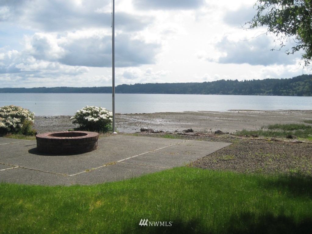 9331 Northeast North Shore Road Belfair, WA 98528 - Photo 3 of 15 Gallery Image 3