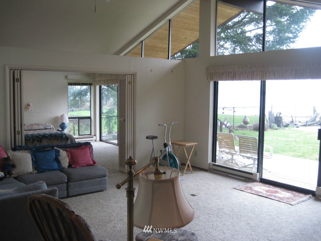 9331 Northeast North Shore Road Belfair, WA 98528 - Photo 7 of 15 Gallery Image 7