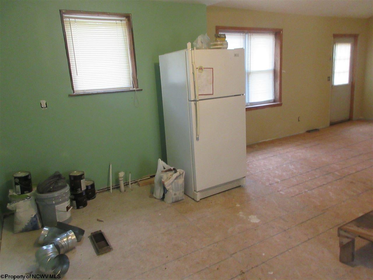 10248 Limestone Road Parsons, WV 26287 - Photo 6 of 11 Gallery Image 6