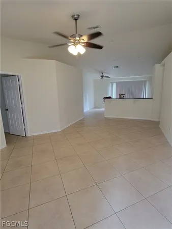 $1,900 | 3733 Kitty Hawk Drive, Fort Myers, FL 33905