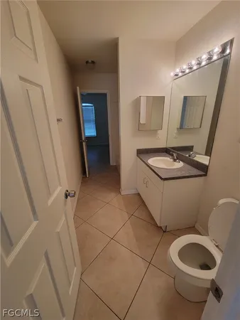 $1,875 | 3733 Kitty Hawk Drive, Fort Myers, FL 33905