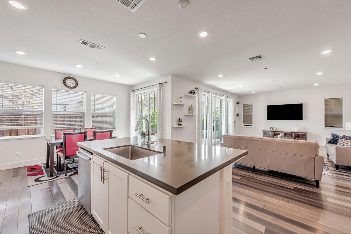 232 Via Encanto San Ramon, CA 94583 - Photo 13 of 64