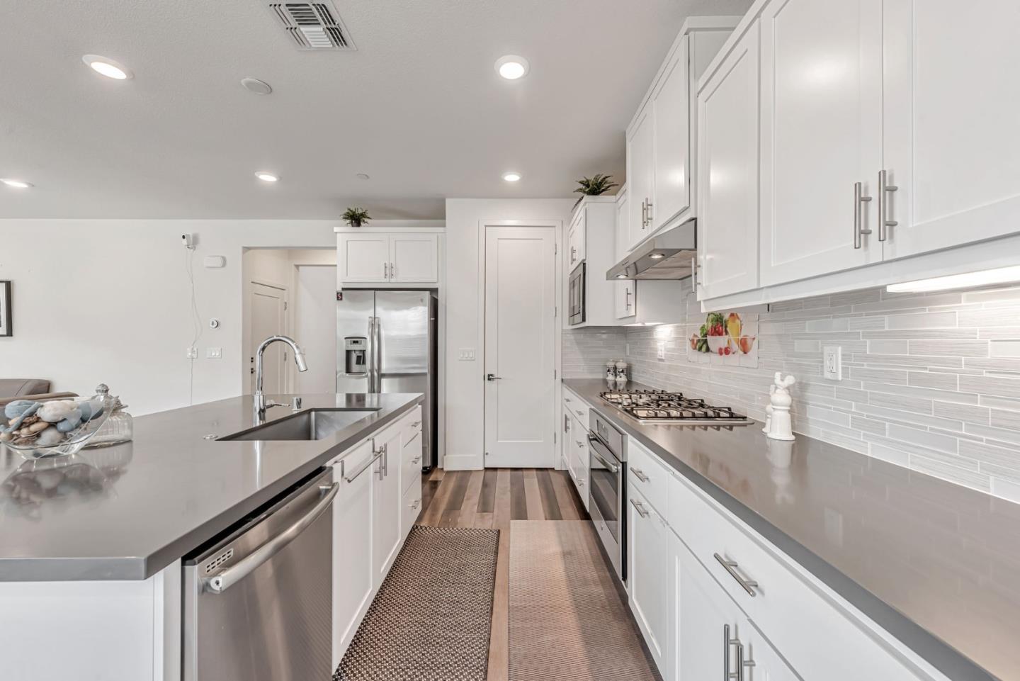 232 Via Encanto San Ramon, CA 94583 - Photo 16 of 64