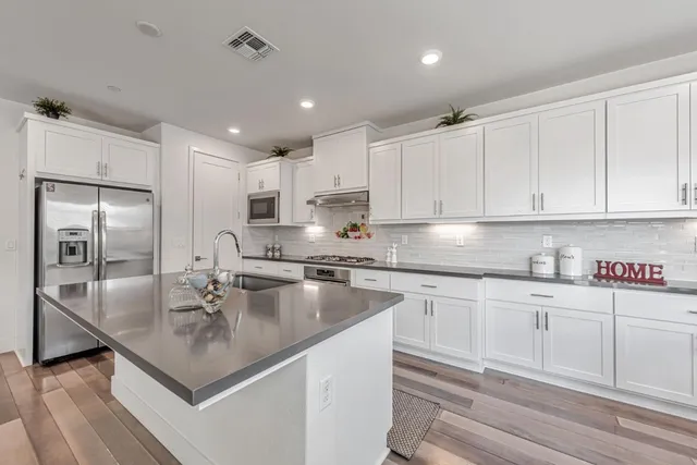 $1,750,000 | 232 Via Encanto, San Ramon, CA 94583