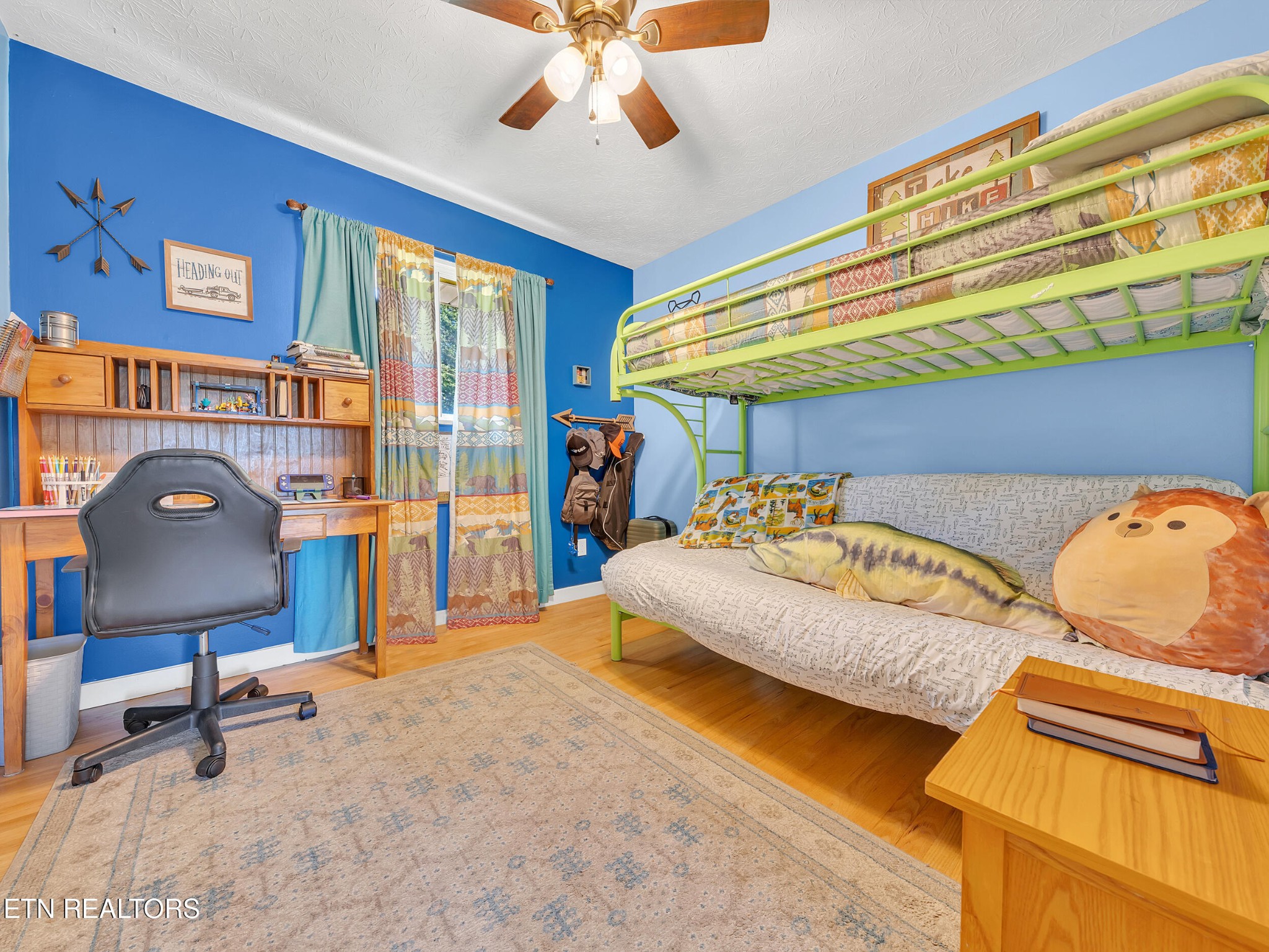 217 Mayview Drive Powell, TN 37849 - Photo 15 of 42 a bedroom with bed and a window