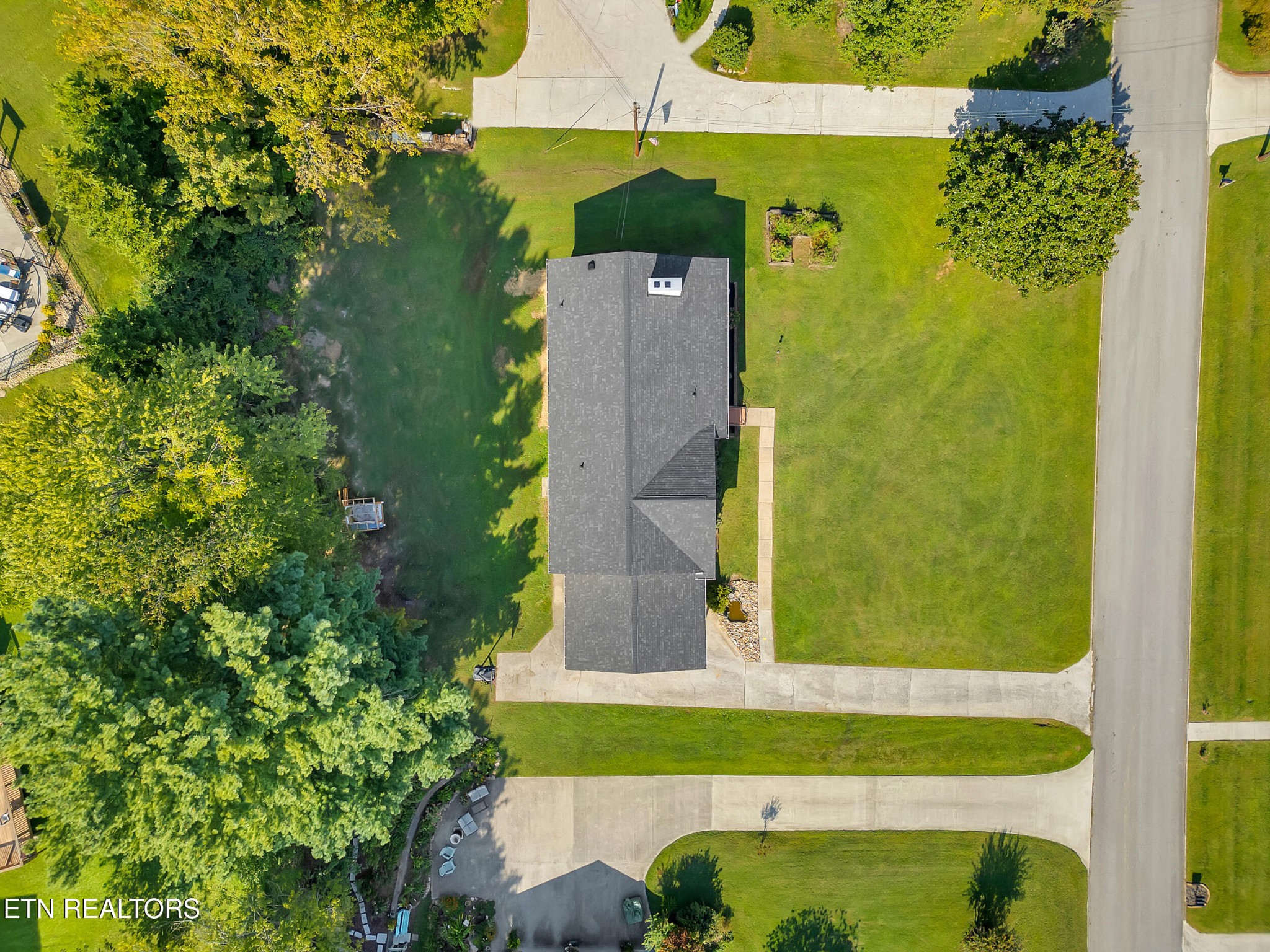 217 Mayview Drive Powell, TN 37849 - Photo 36 of 42 an aerial view of a house