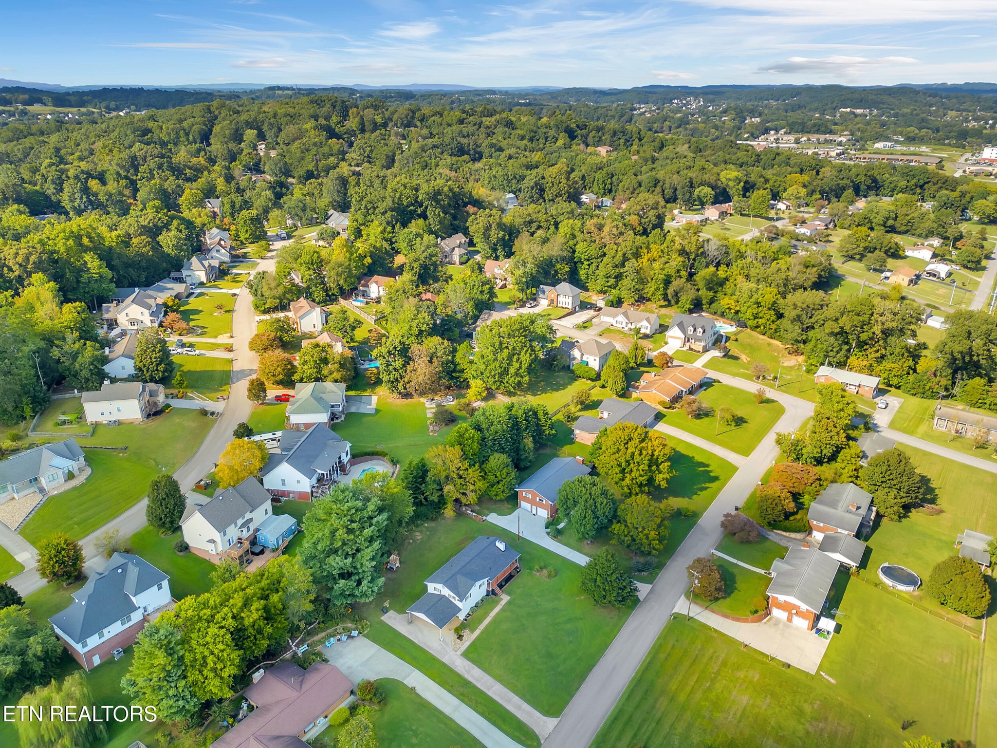217 Mayview Drive Powell, TN 37849 - Photo 39 of 42 view of a city