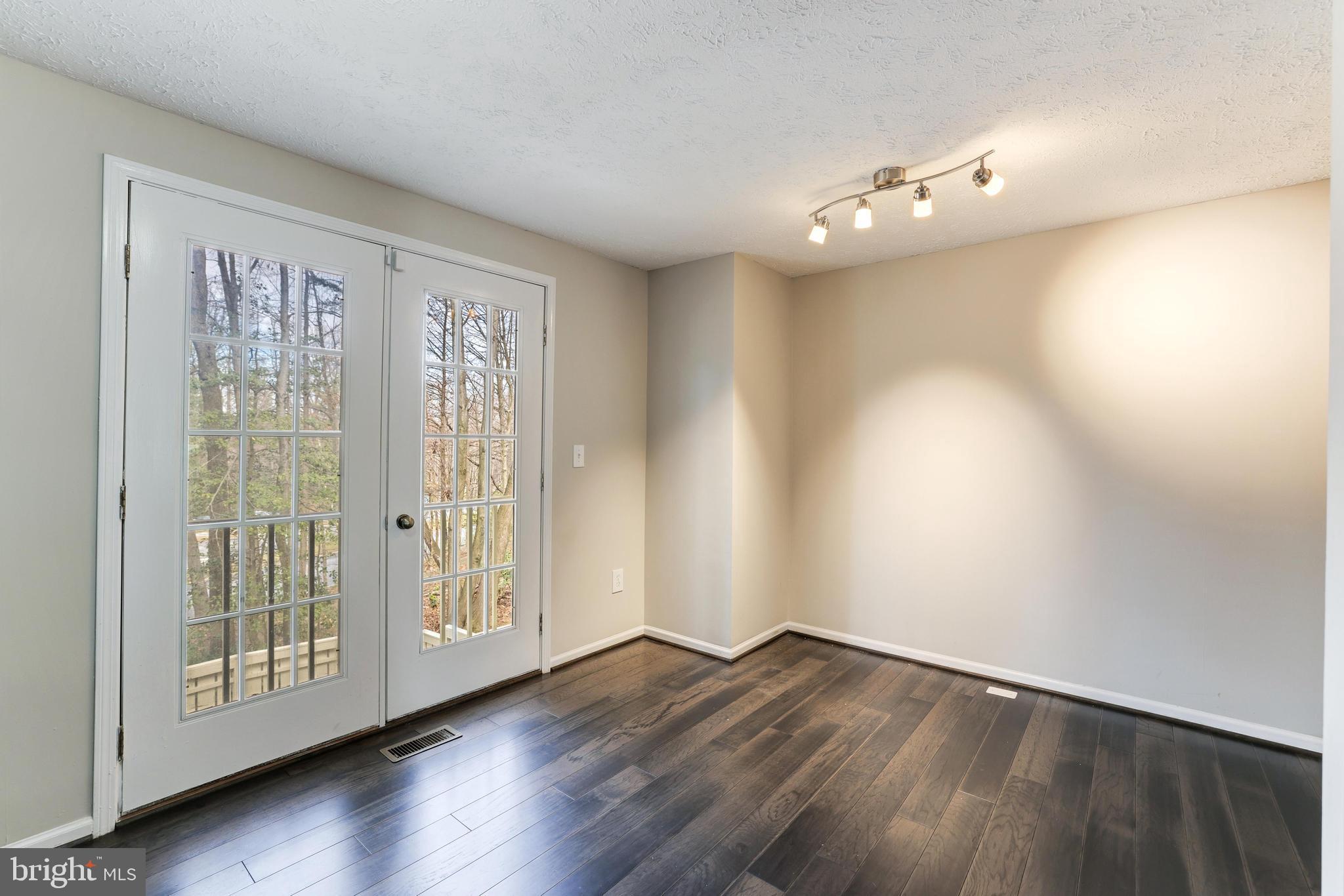 1901 Belmont Ridge Court Reston, VA 20191 - Photo 12 of 35