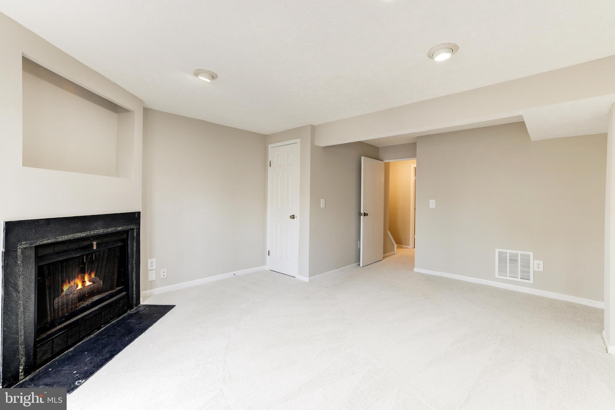 1901 Belmont Ridge Court Reston, VA 20191 - Photo 26 of 35