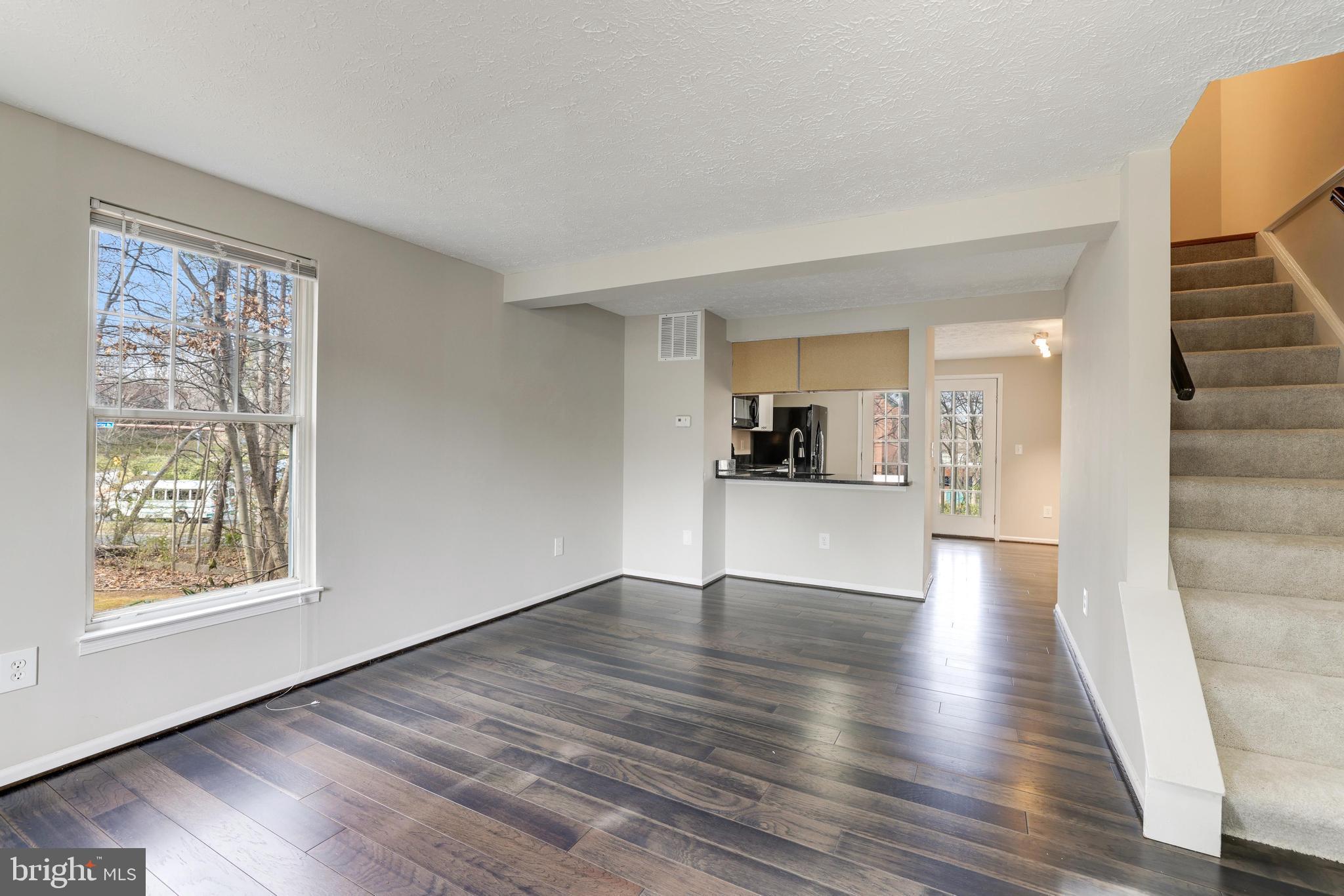 1901 Belmont Ridge Court Reston, VA 20191 - Photo 3 of 35