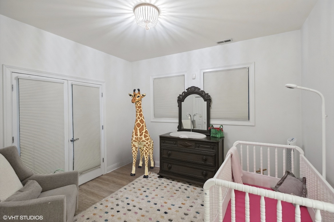 1530 North Wood Street, Unit 1 Chicago, IL 60622 - Photo 26 of 31