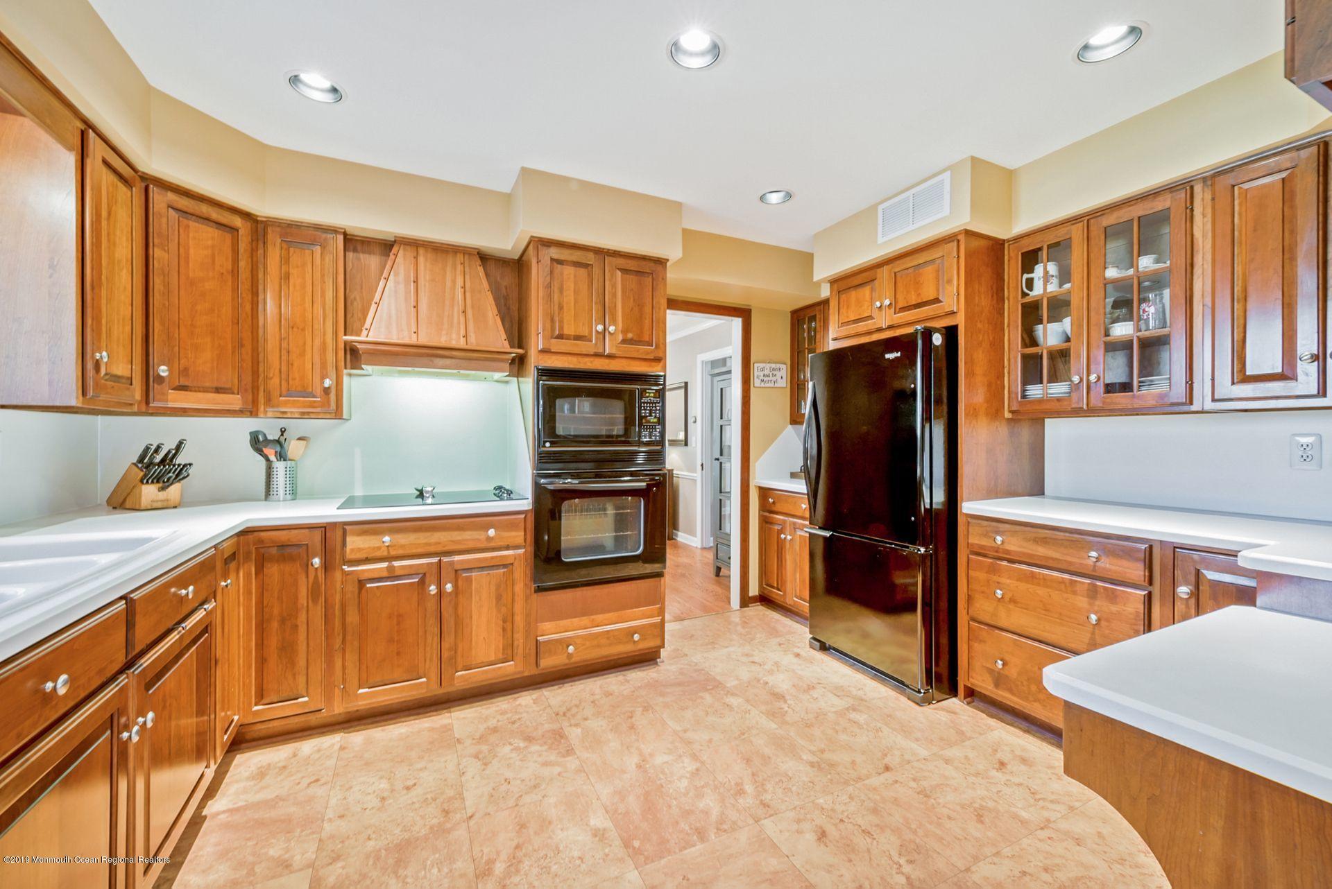 77 Dutch Lane Road Freehold, NJ 07728 - Photo 16 of 33 Freehold 16