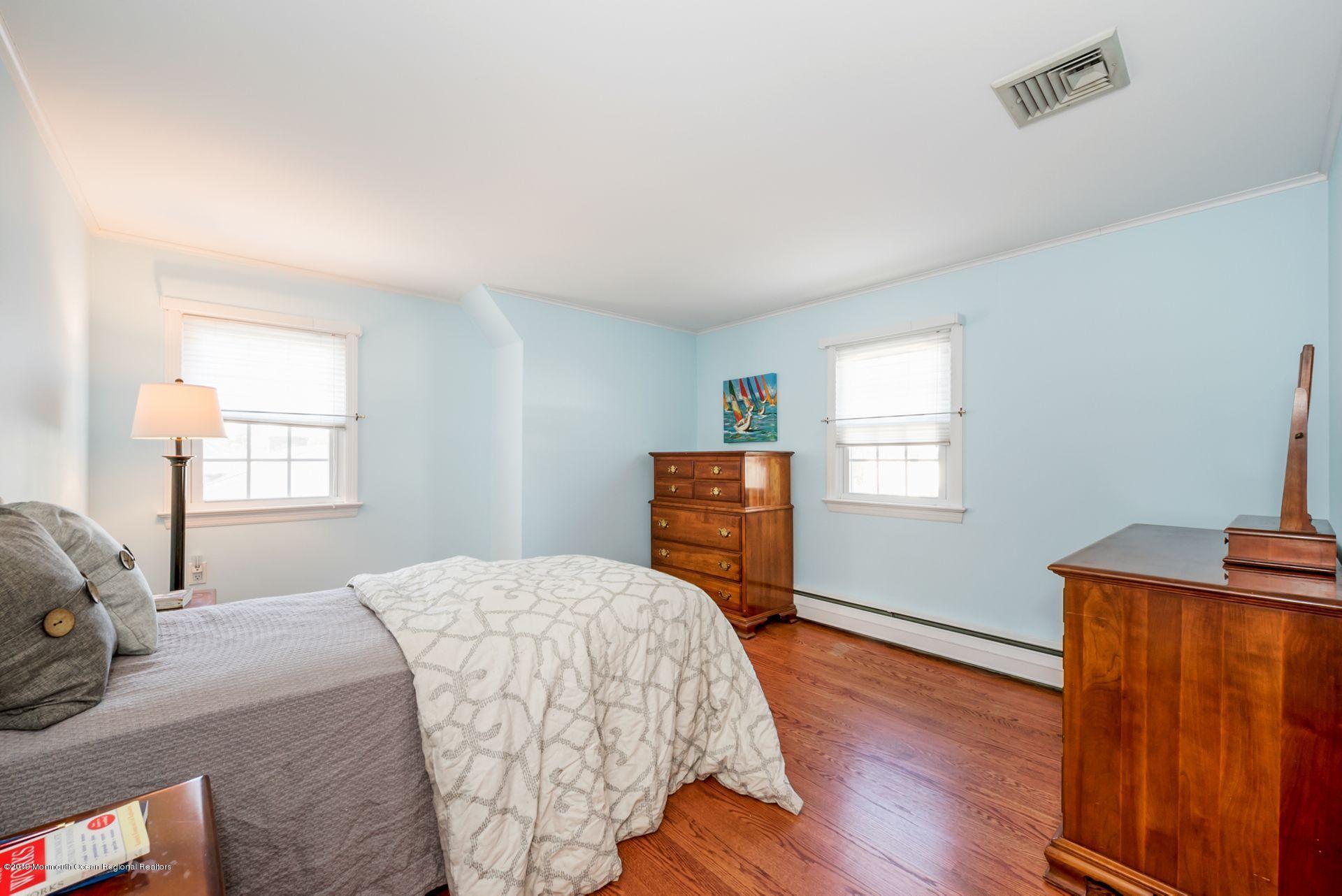 77 Dutch Lane Road Freehold, NJ 07728 - Photo 26 of 33 Freehold 23