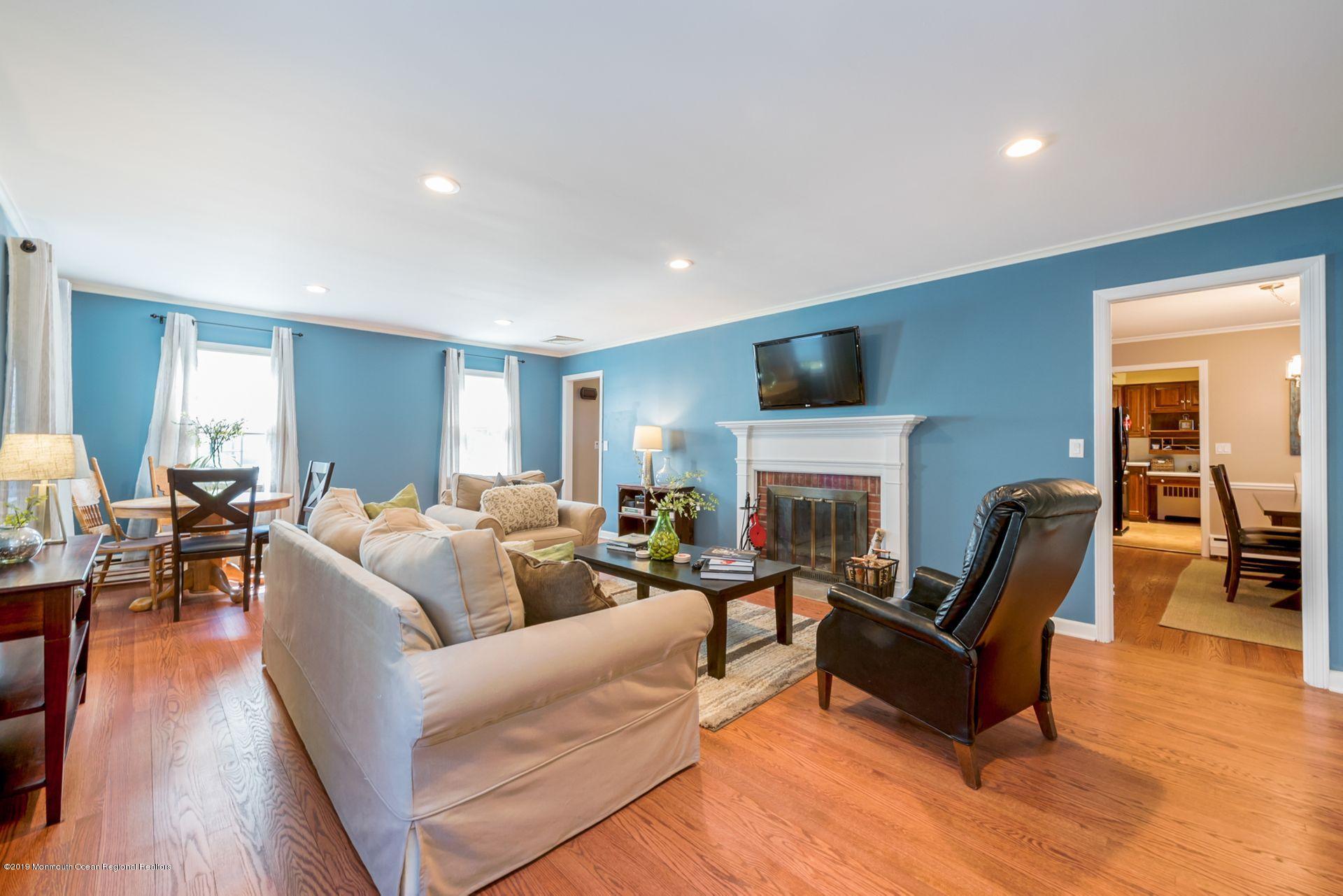 77 Dutch Lane Road Freehold, NJ 07728 - Photo 9 of 33 Freehold 9