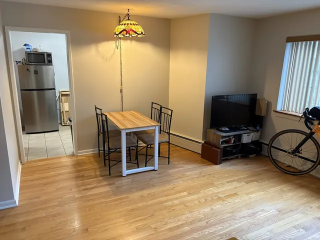 $165,000 | 737 Ridge Avenue, Unit 1L, Evanston, IL 60202