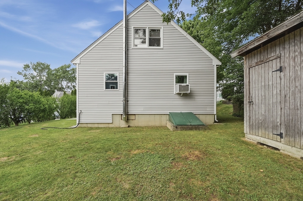 134 Hathaway Commons Road Fall River, MA 02720 - Photo 39 of 41