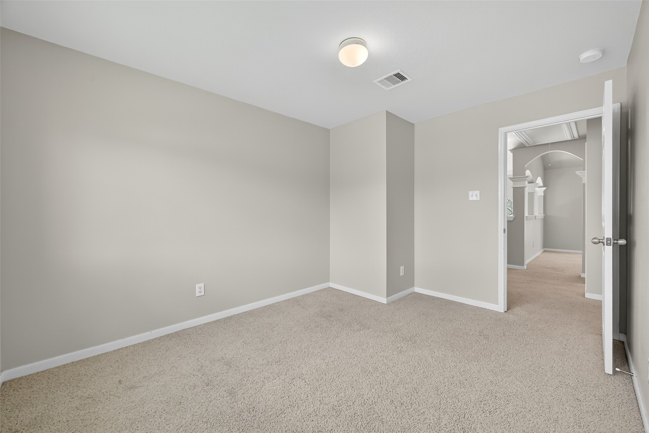 12902 Crystal Reef Court Pearland, TX 77584 - Photo 24 of 35 a view of an empty room