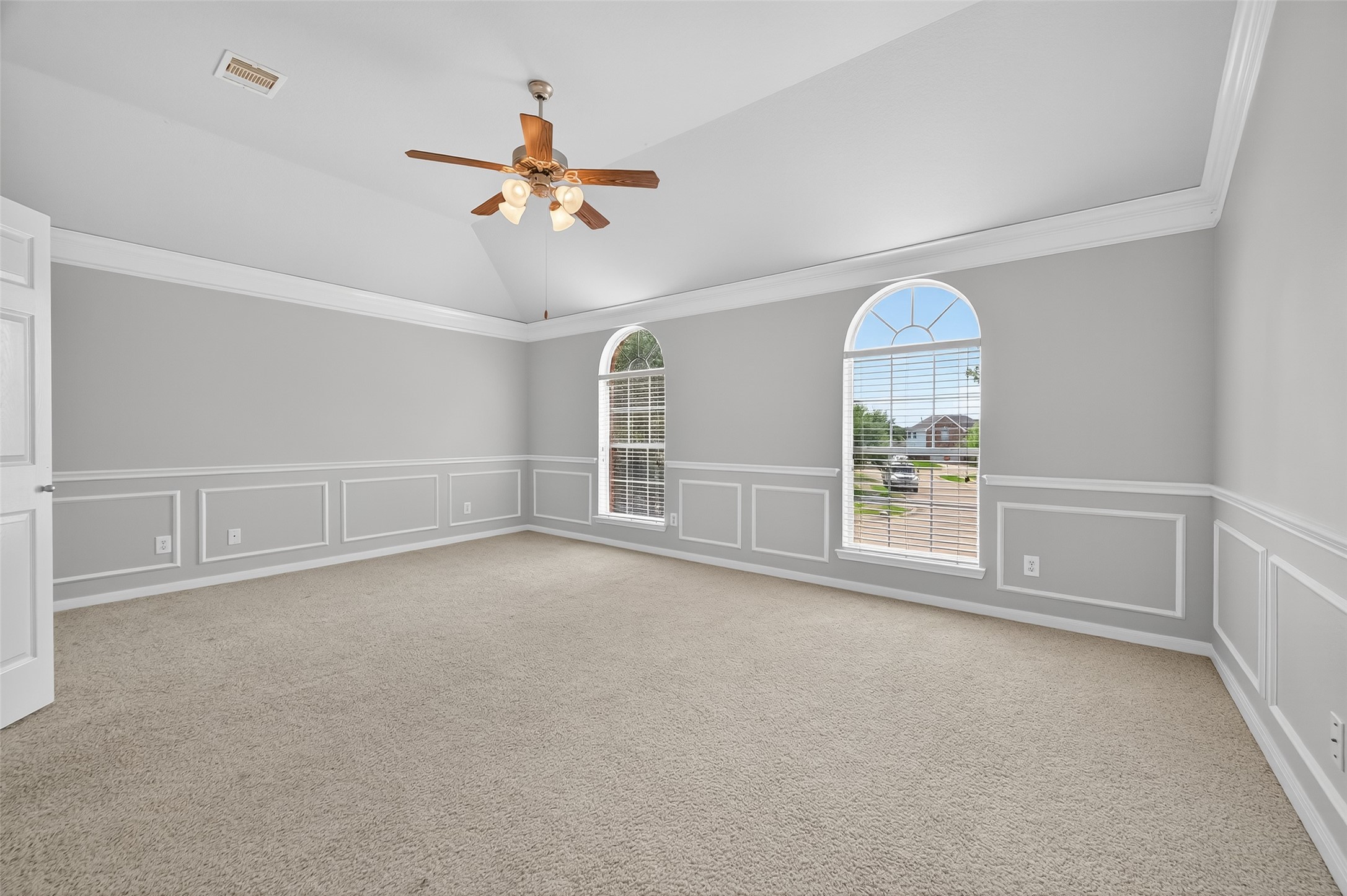 12902 Crystal Reef Court Pearland, TX 77584 - Photo 27 of 35 a view of an empty room with a window