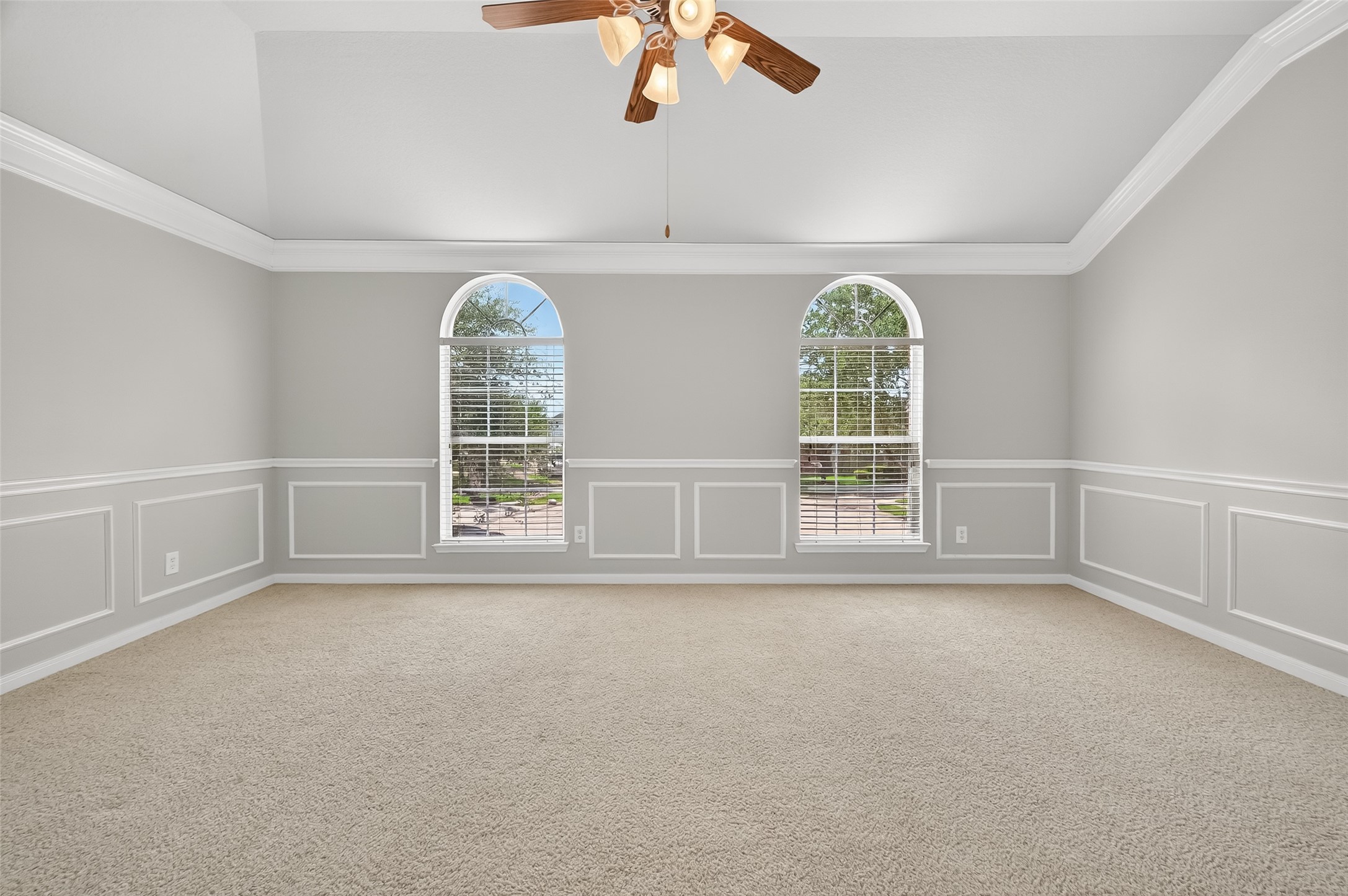 12902 Crystal Reef Court Pearland, TX 77584 - Photo 30 of 35 an empty room with windows