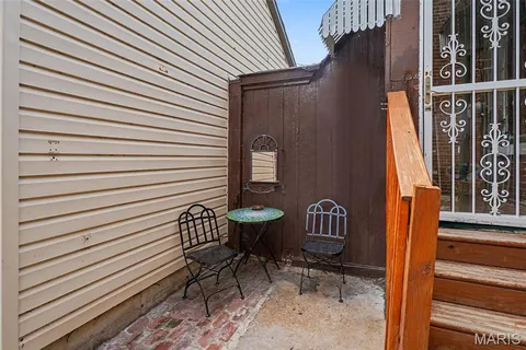 $150,000 | 3316 Itaska Street, St. Louis, MO 63111