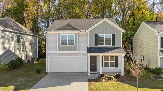 $274,900 | 216 Celebration Avenue, Anderson, SC 29624