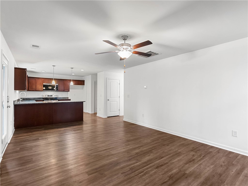 216 Celebration Avenue Anderson, SC 29624 - Photo 12 of 50