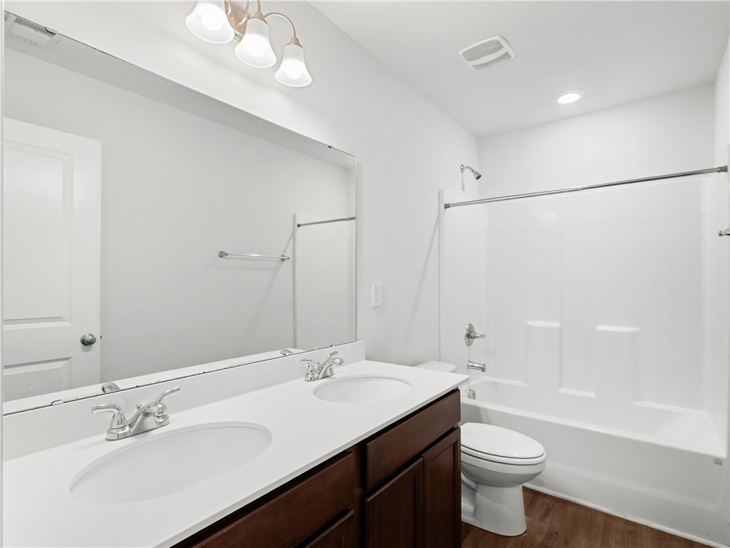 216 Celebration Avenue Anderson, SC 29624 - Photo 36 of 50