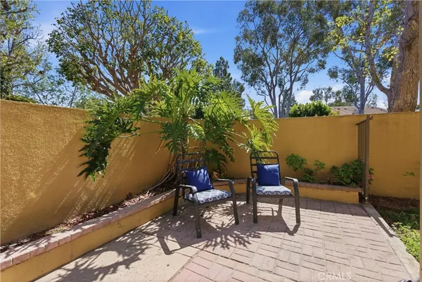 $599,000 | 25712 Le Parc, Unit 7, Lake Forest, CA 92630