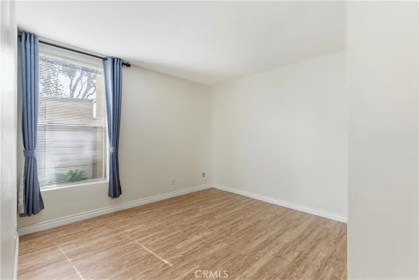 $599,000 | 25712 Le Parc, Unit 7, Lake Forest, CA 92630