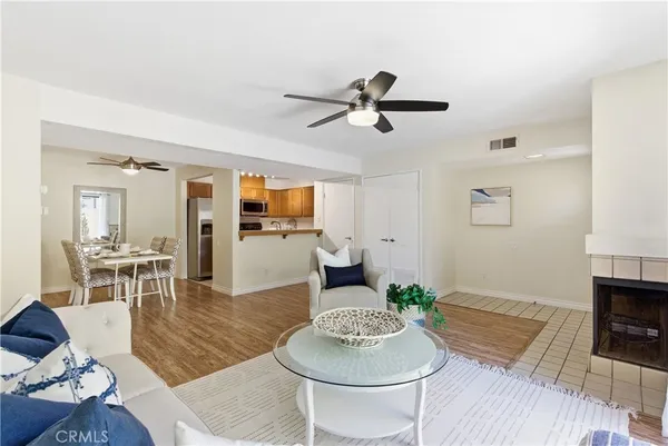 $599,000 | 25712 Le Parc, Unit 7, Lake Forest, CA 92630