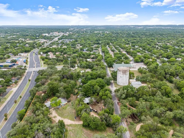 $450,000 | 6600 Antelope Circle, Austin, TX 78745