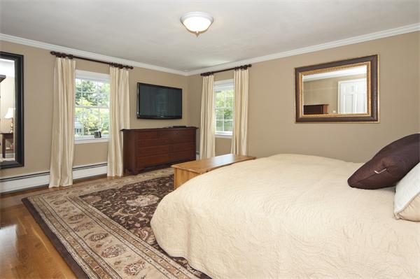 62 Woodfall Road Belmont, MA 02478 - Photo 17 of 29 Gallery Image 17