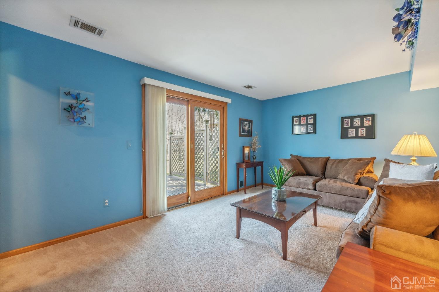 53 Bristol Road Piscataway, NJ 08854 - Photo 13 of 33 a living room with furniture and a window