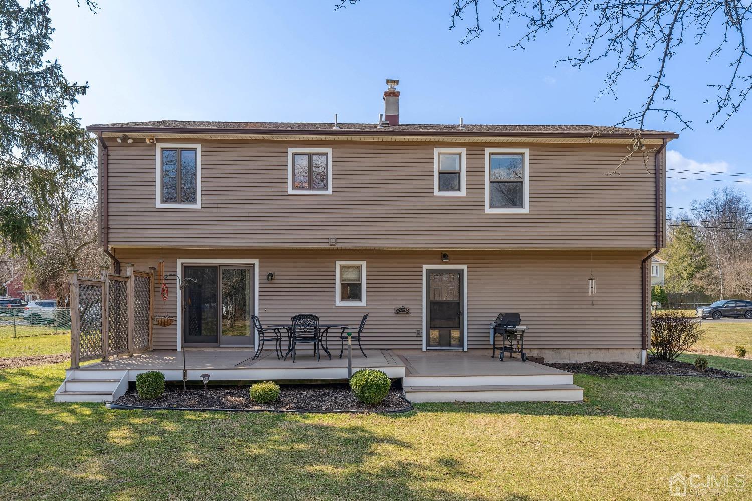 53 Bristol Road Piscataway, NJ 08854 - Photo 26 of 33 a view of a house with swimming pool and a yard