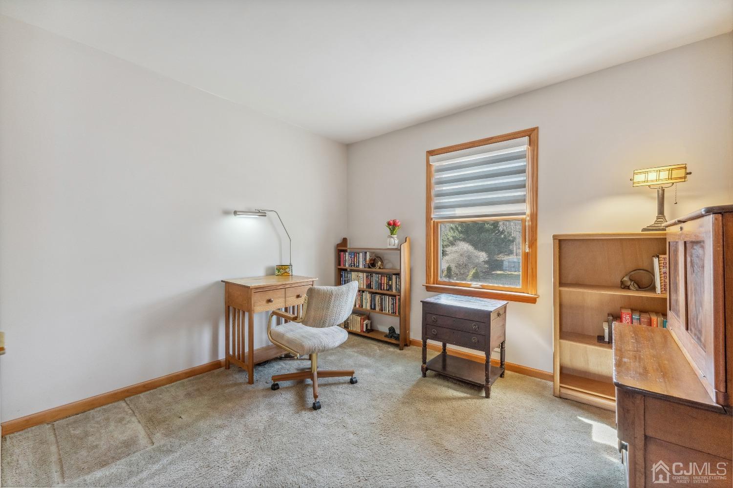 53 Bristol Road Piscataway, NJ 08854 - Photo 4 of 33 a living room with furniture and a window