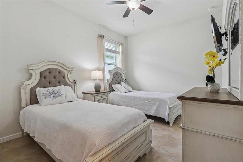 2015 Spring Shower Circle Kissimmee, FL 34744 - Photo 32 of 49