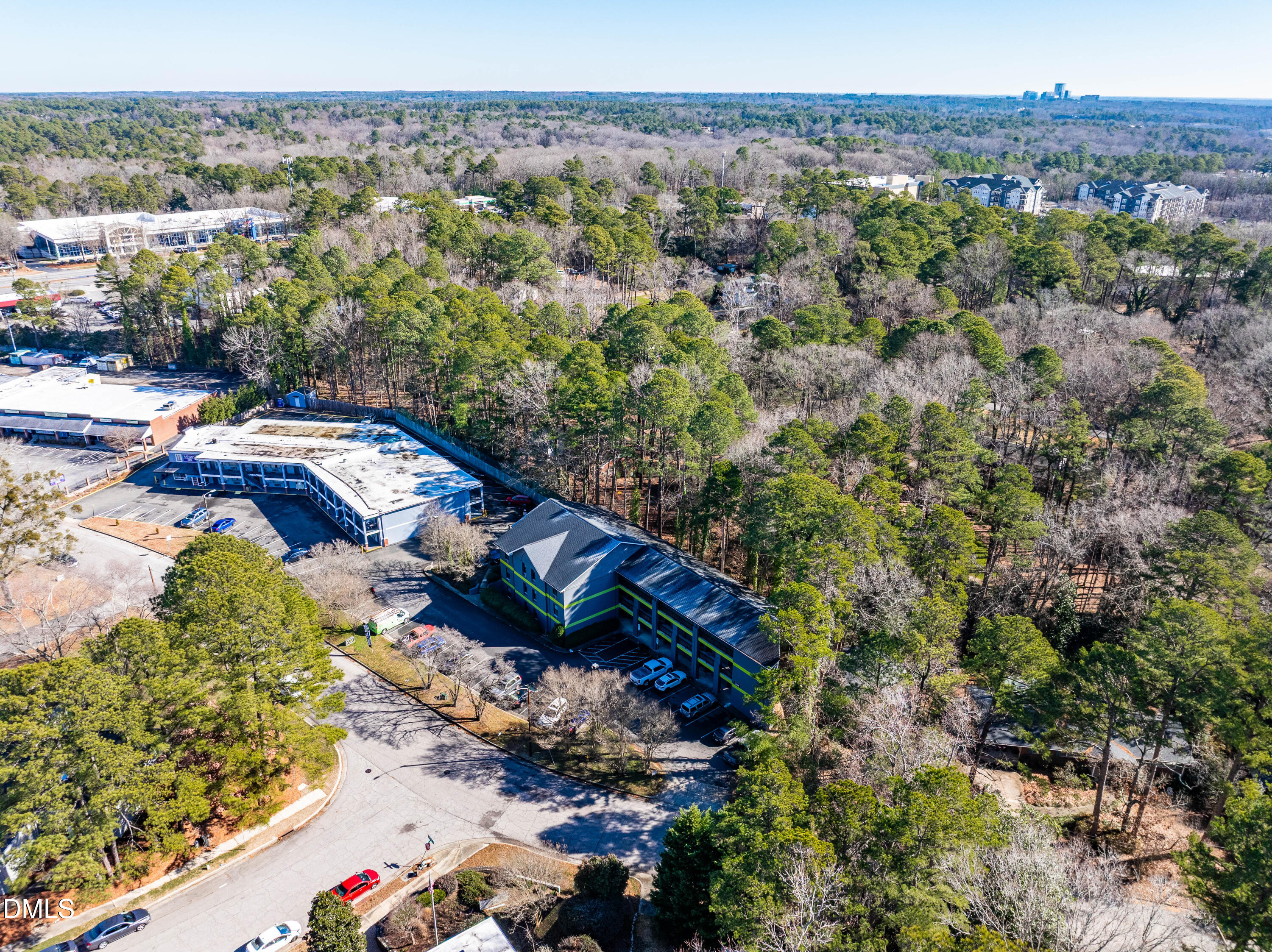 5104 Hollyridge Drive, Unit 101 Raleigh, NC 27612 - Photo 18 of 23 DNEV9162