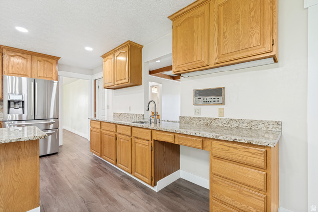 574 Tamarack Drive Tooele, UT 84074 - Photo 9 of 48