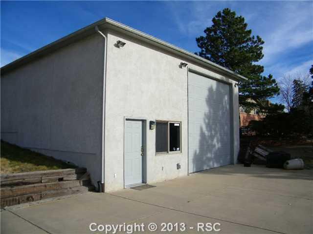 7540 Gillen Road Colorado Springs, CO 80919 - Photo 6 of 25 Gallery Image 6