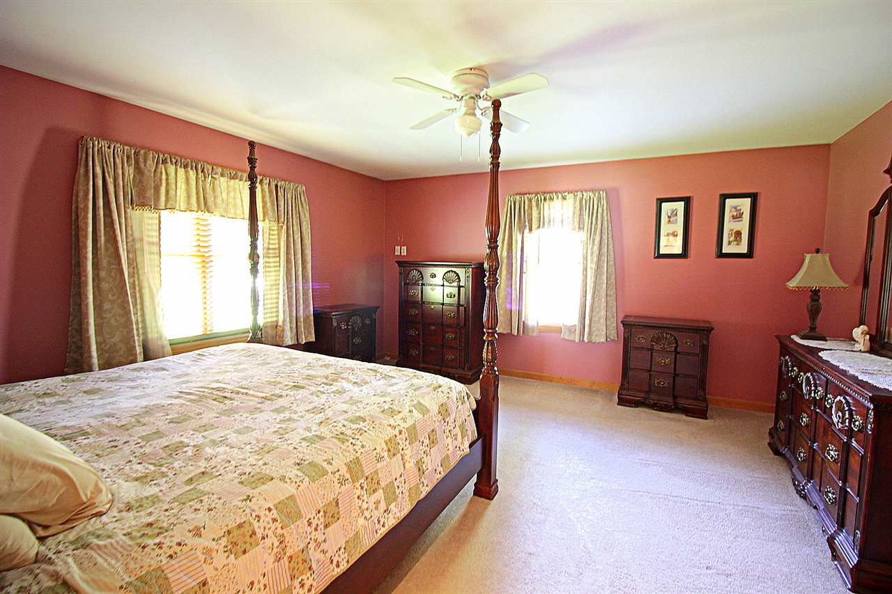 194 Crow Hill Road Arlington, VT 05250 - Photo 14 of 40 Gallery Image 14