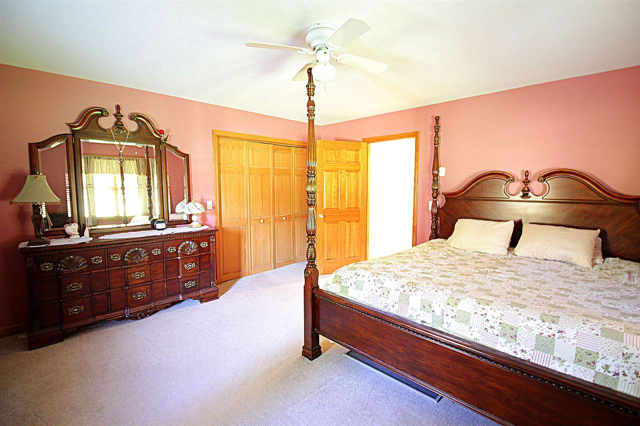 194 Crow Hill Road Arlington, VT 05250 - Photo 15 of 40 Gallery Image 15
