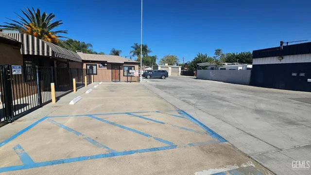 a view of outdoor space and porch