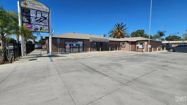 a view of a building with a outdoor space