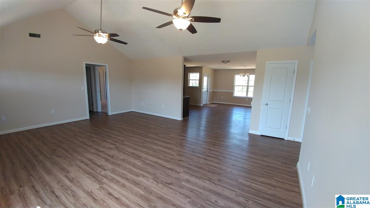 369 Bailey Road Weaver, AL 36277 - Photo 5 of 27