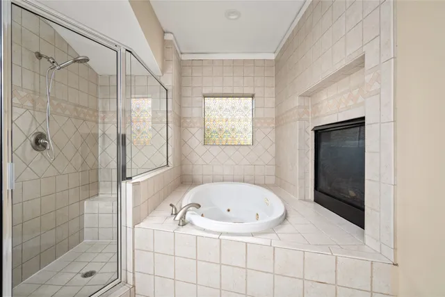 $4,000 | 332 Asbury Street, Houston, TX 77007